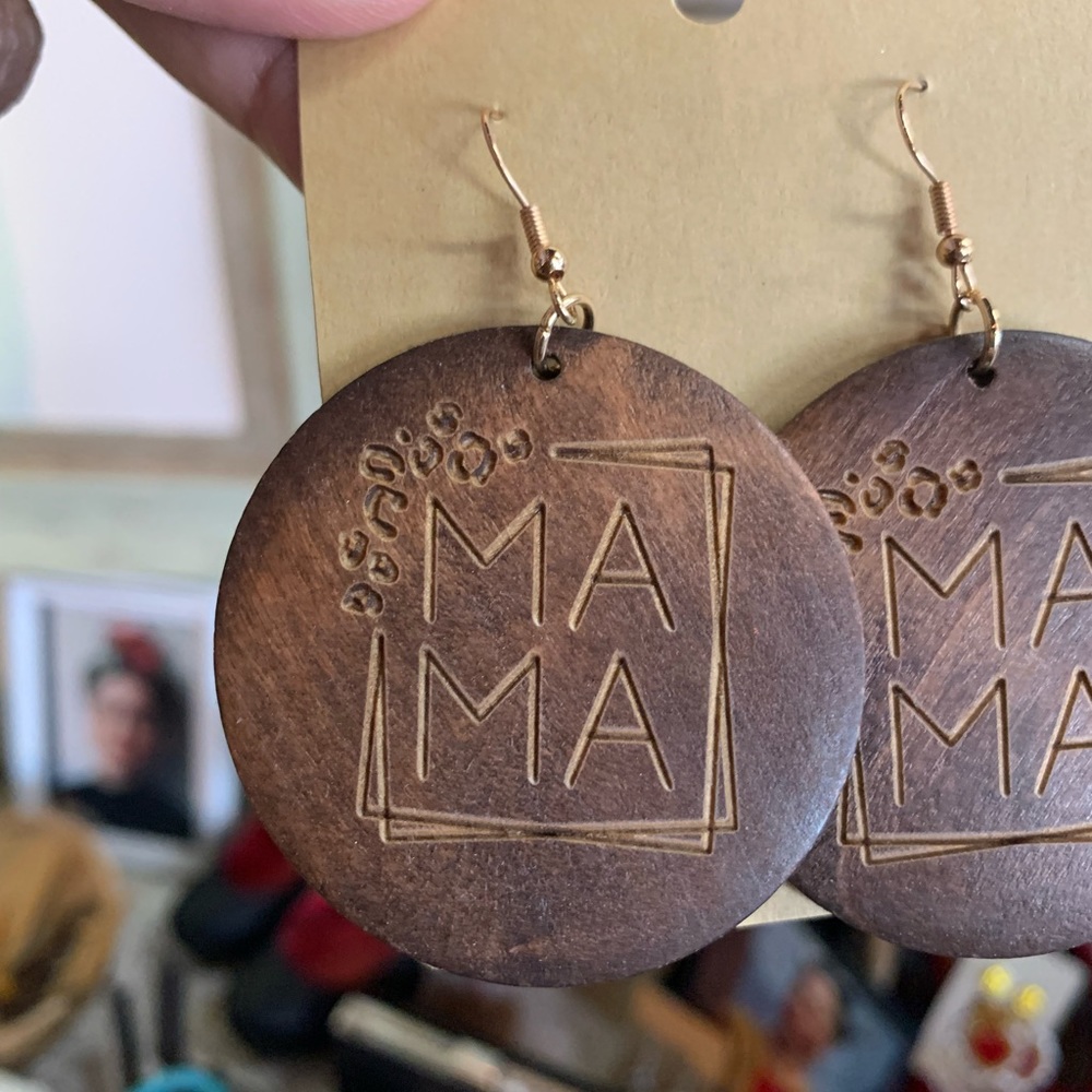 New Boutique wooden Mama earrings - Picture 2 of 3